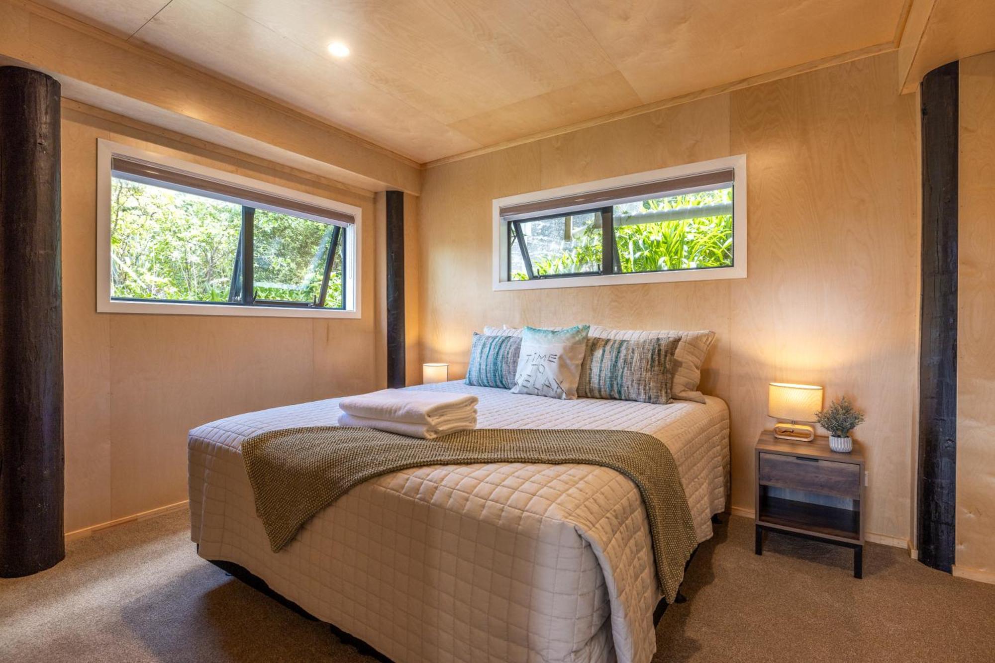 Church Bay Views - Stay Waiheke Oneroa Exterior photo
